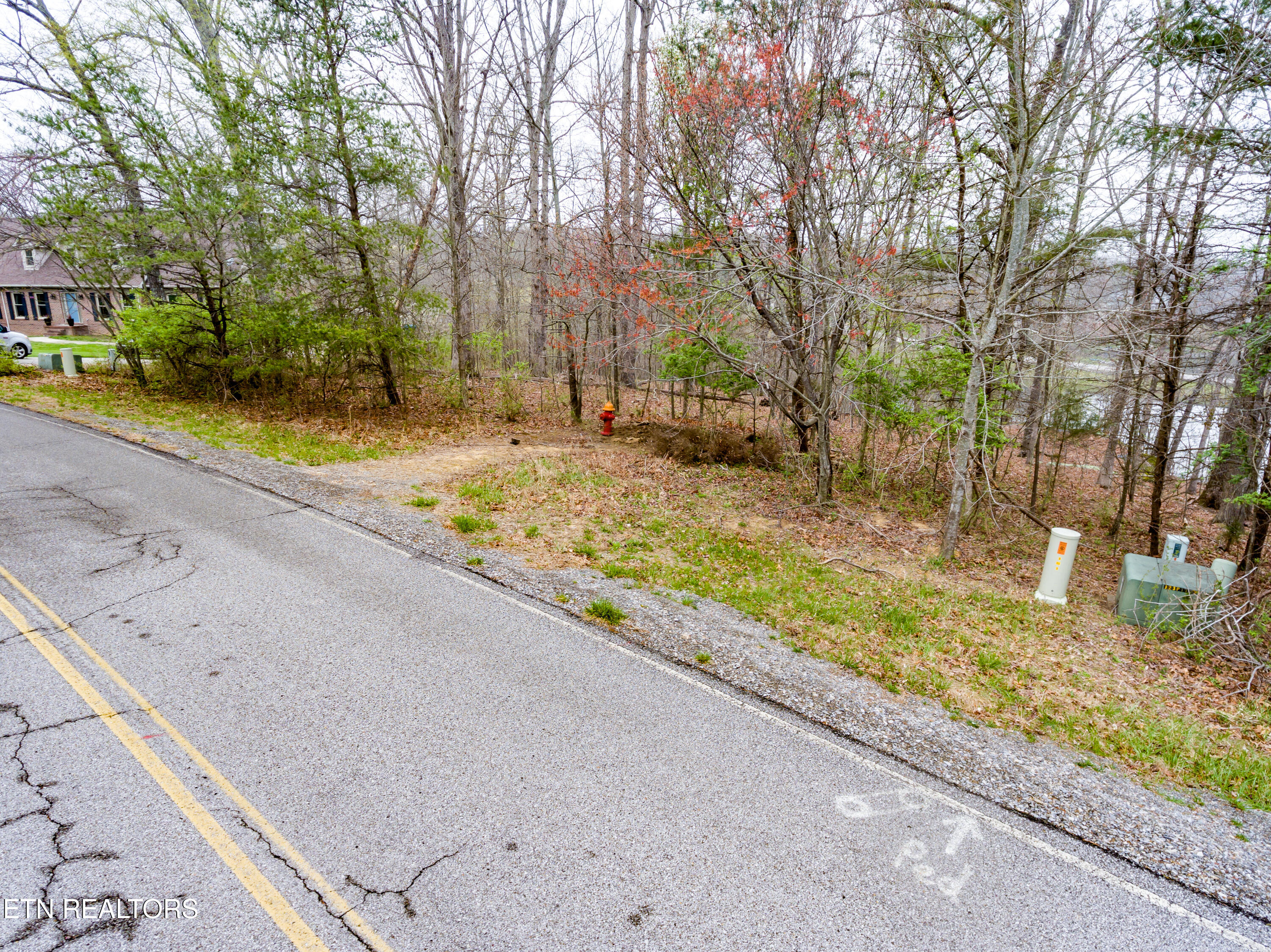 East Ridge Drive Crossville, TN 38555 - Photo 24 of 50 050230404-1-QuailRidgeDrCrossvilleTN-SMA