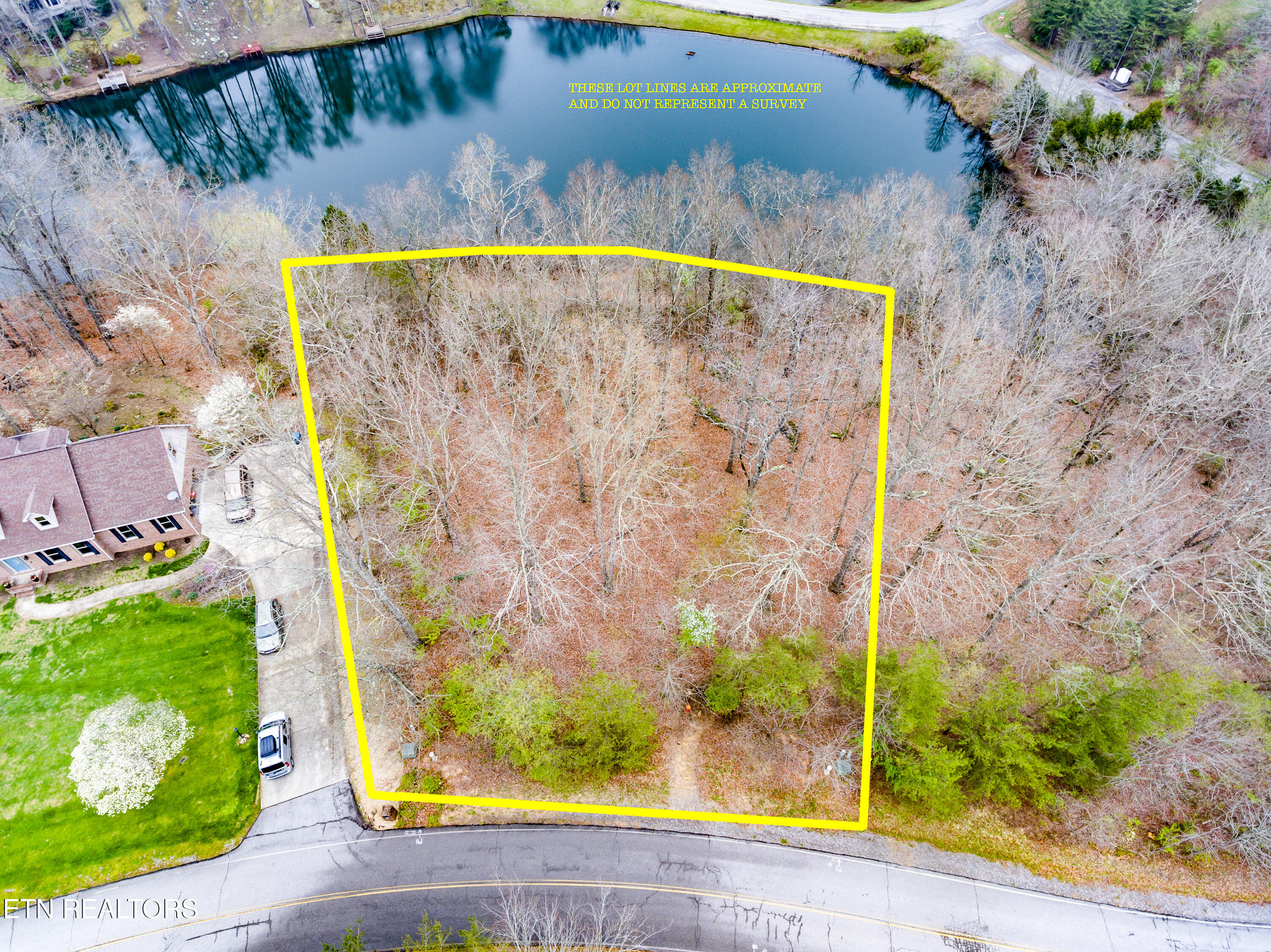 East Ridge Drive Crossville, TN 38555 - Photo 33 of 50 009230404-1-QuailRidgeDrCrossvilleTN-SMA