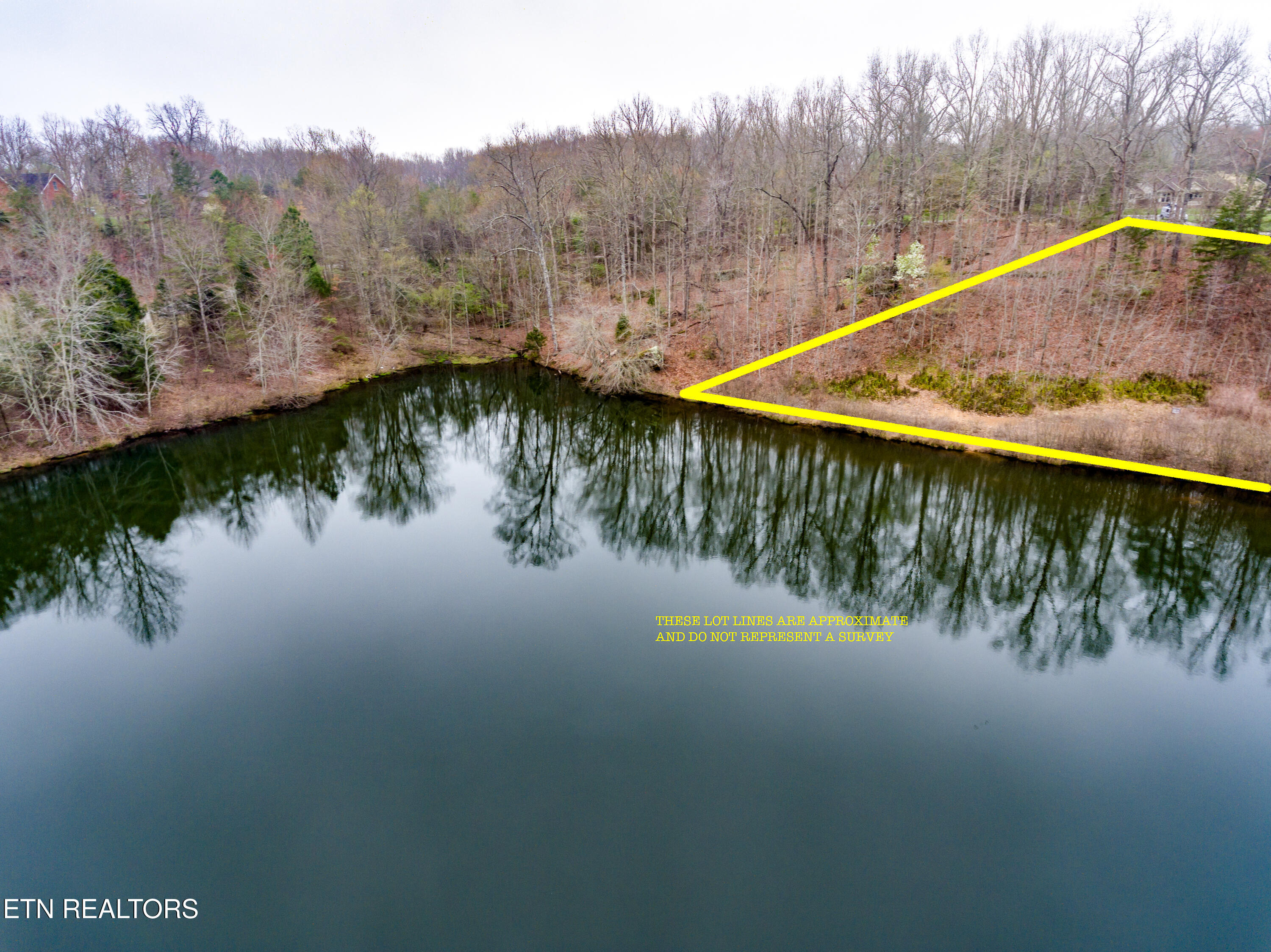 East Ridge Drive Crossville, TN 38555 - Photo 7 of 50 033230404-1-QuailRidgeDrCrossvilleTN-SMA