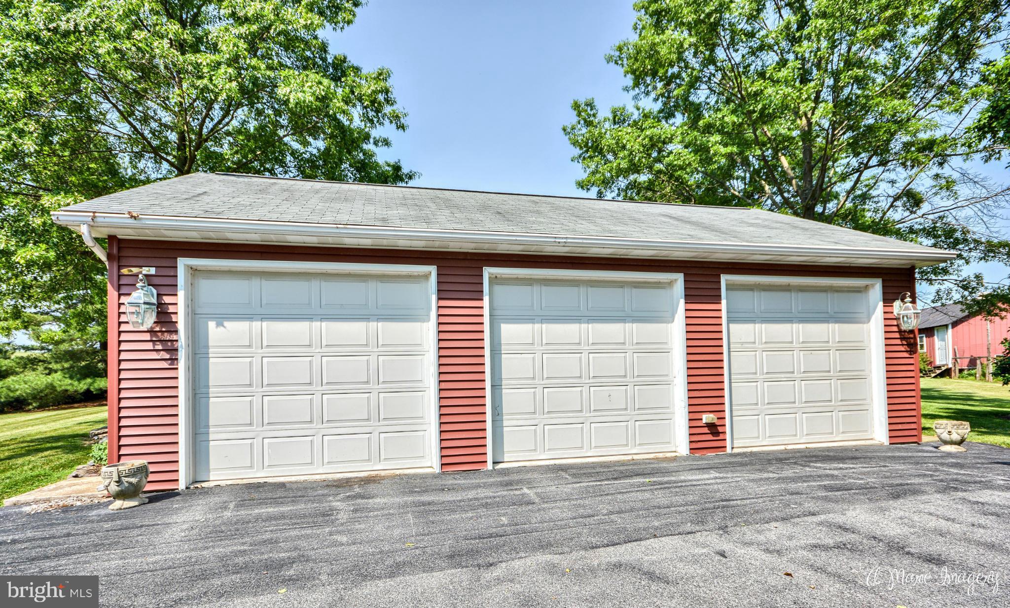 14950 Old Frederick Road Rocky Ridge, MD 21778 - Photo 2 of 28 Exterior (General)