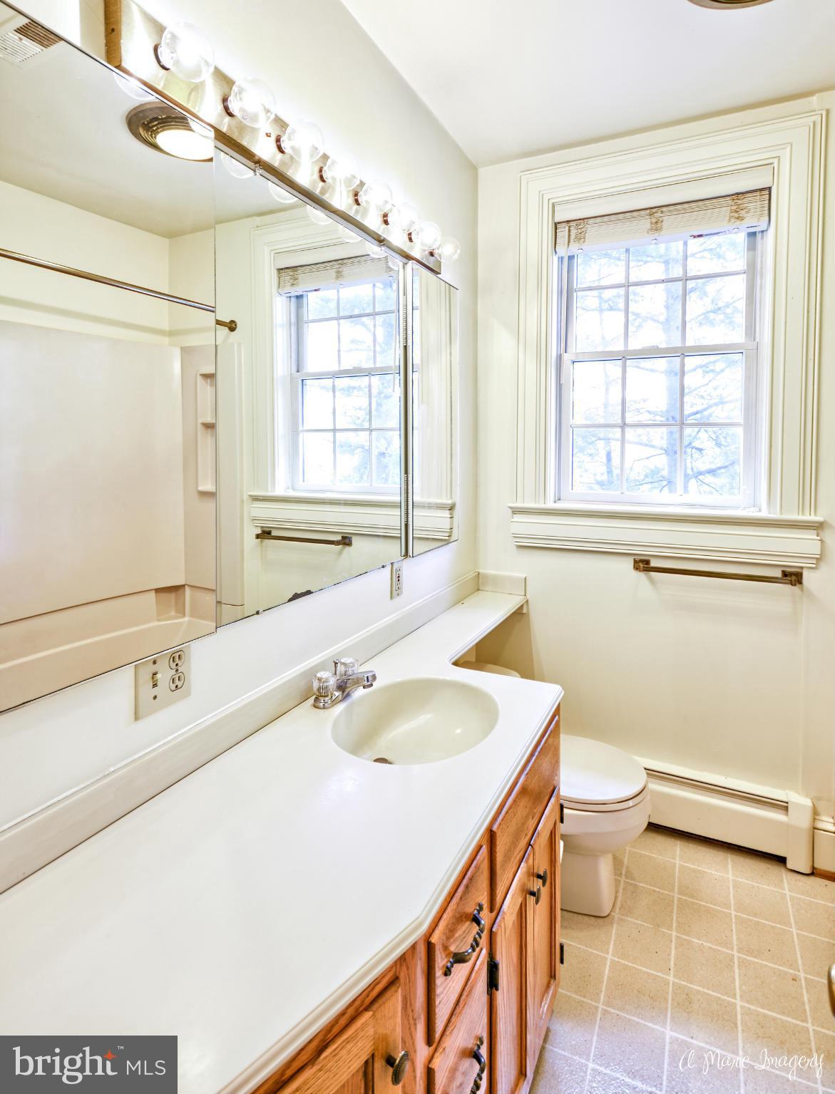 14950 Old Frederick Road Rocky Ridge, MD 21778 - Photo 20 of 28 Bath