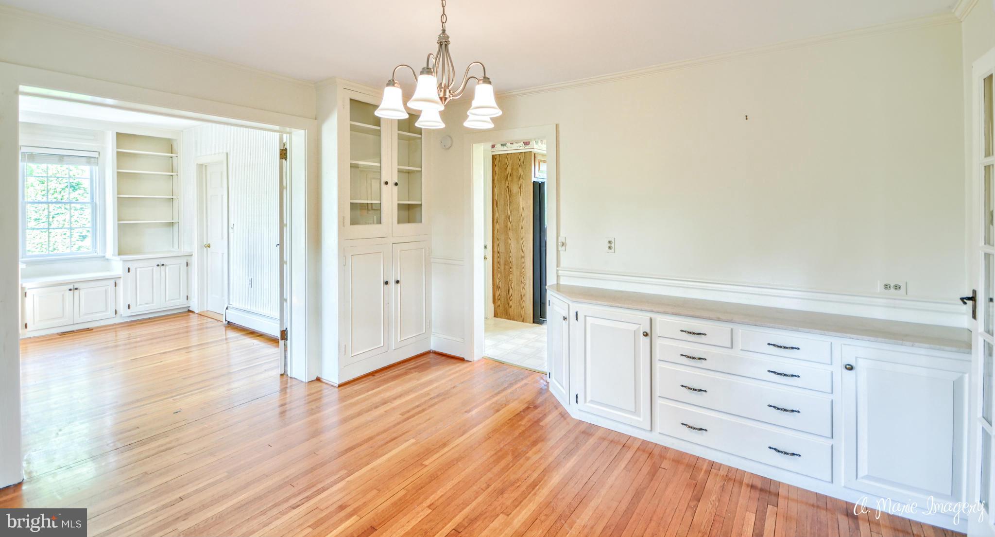 14950 Old Frederick Road Rocky Ridge, MD 21778 - Photo 8 of 28 Dining Room