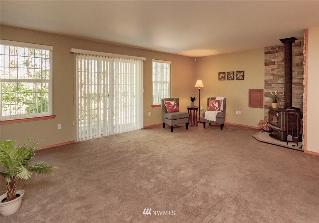 203 Palmer Road Chehalis, WA 98532 - Photo 4 of 24