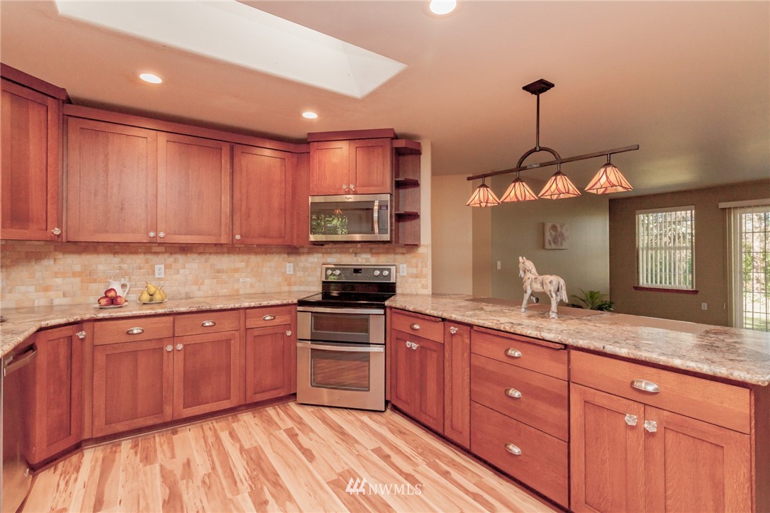 203 Palmer Road Chehalis, WA 98532 - Photo 5 of 24
