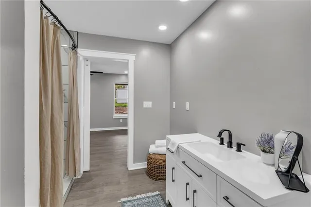 $450,000 | 511 West McGaughy Street, Hamilton, MO 64644