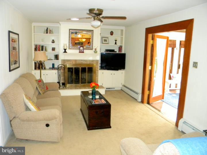 177 Cardinal Road Chalfont, PA 18914 - Photo 10 of 25 Family Room
