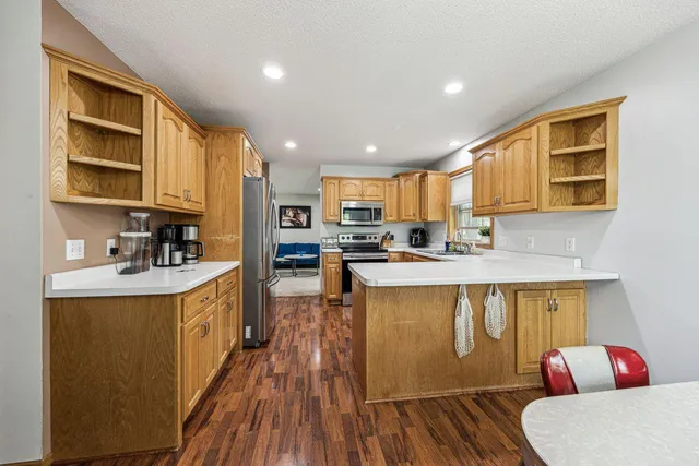 $399,900 | 901 14th Street North, Sartell, MN 56377