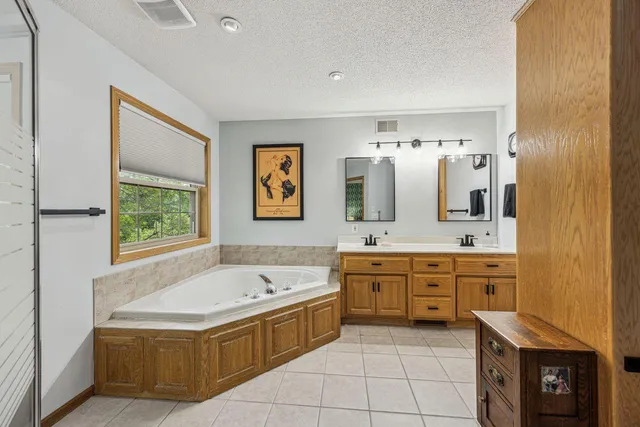 $399,900 | 901 14th Street North, Sartell, MN 56377