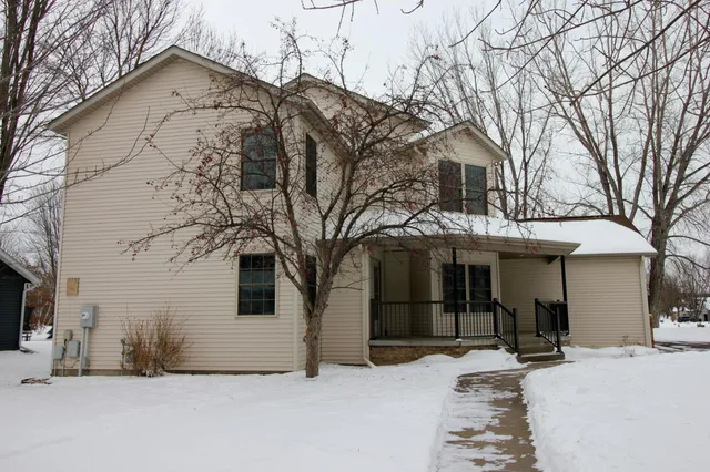 $399,900 | 901 14th Street North, Sartell, MN 56377