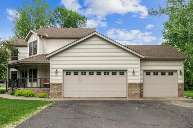 $399,900 | 901 14th Street North, Sartell, MN 56377