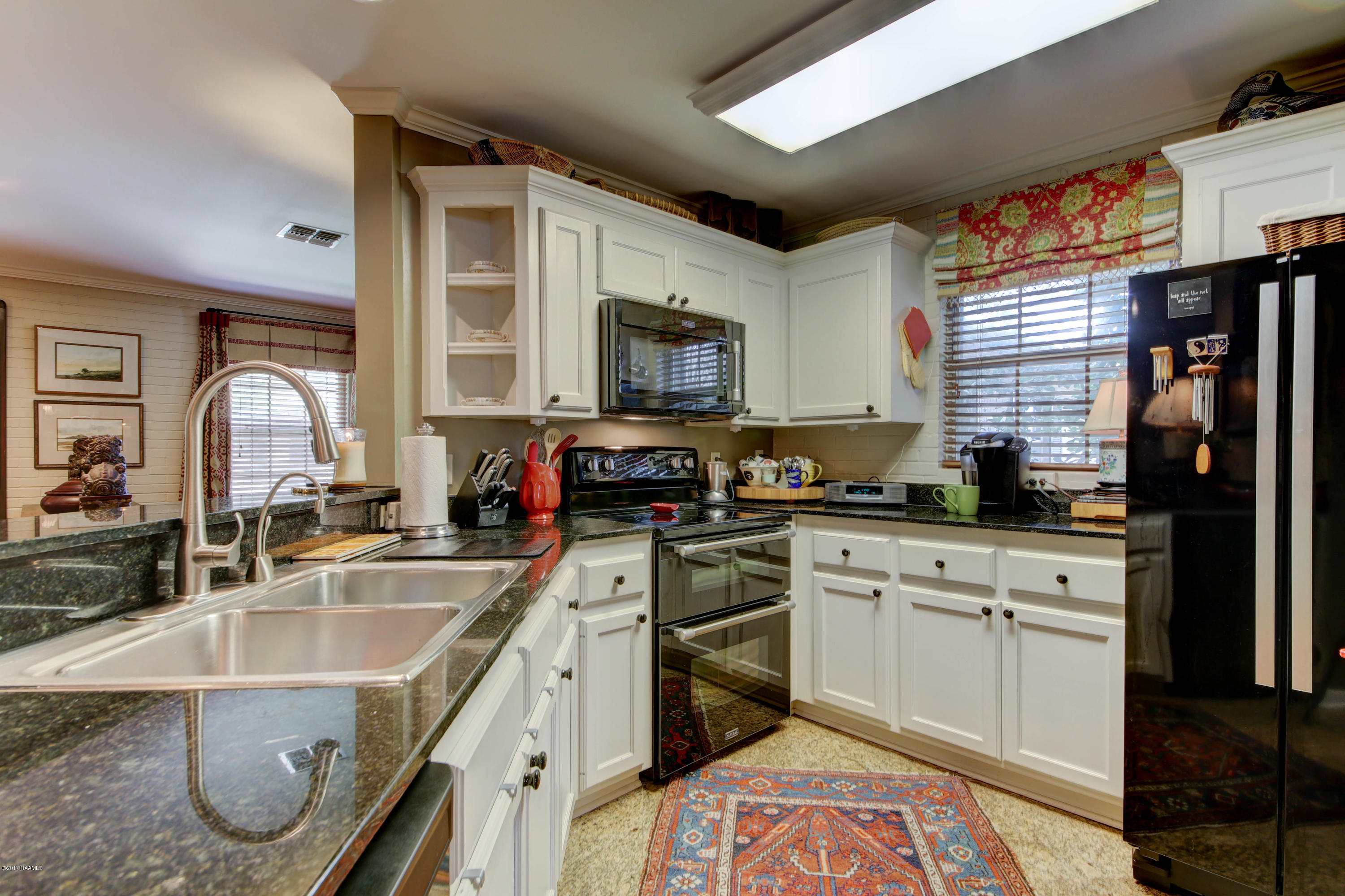 213 Bendel Road, Unit 204 Lafayette, LA 70503 - Photo 14 of 25 204 Bendel Gardens-13