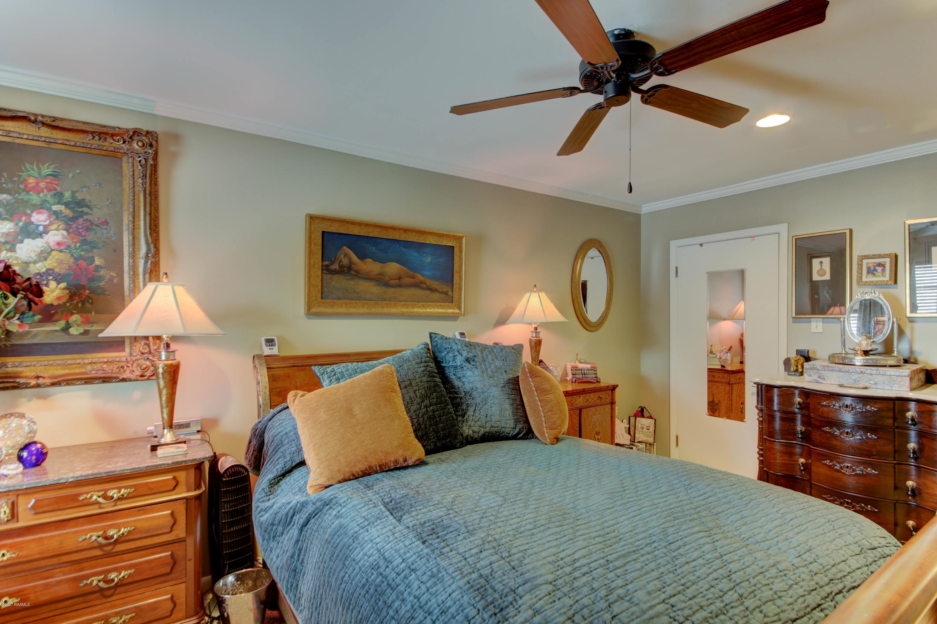 213 Bendel Road, Unit 204 Lafayette, LA 70503 - Photo 18 of 25 204 Bendel Gardens-17