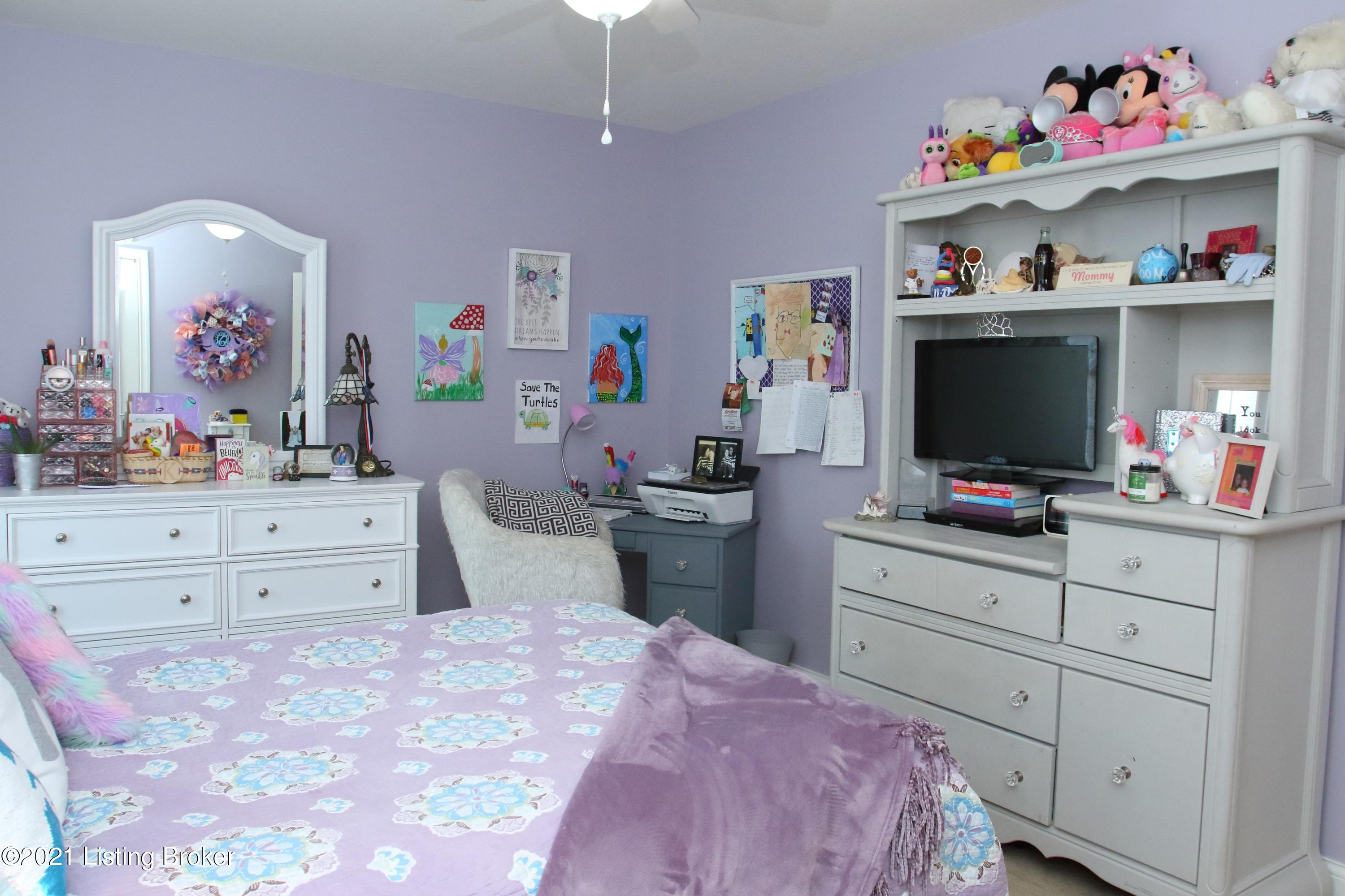 901 Brashears Point Road Taylorsville, KY 40071 - Photo 37 of 61 Bedroom 2