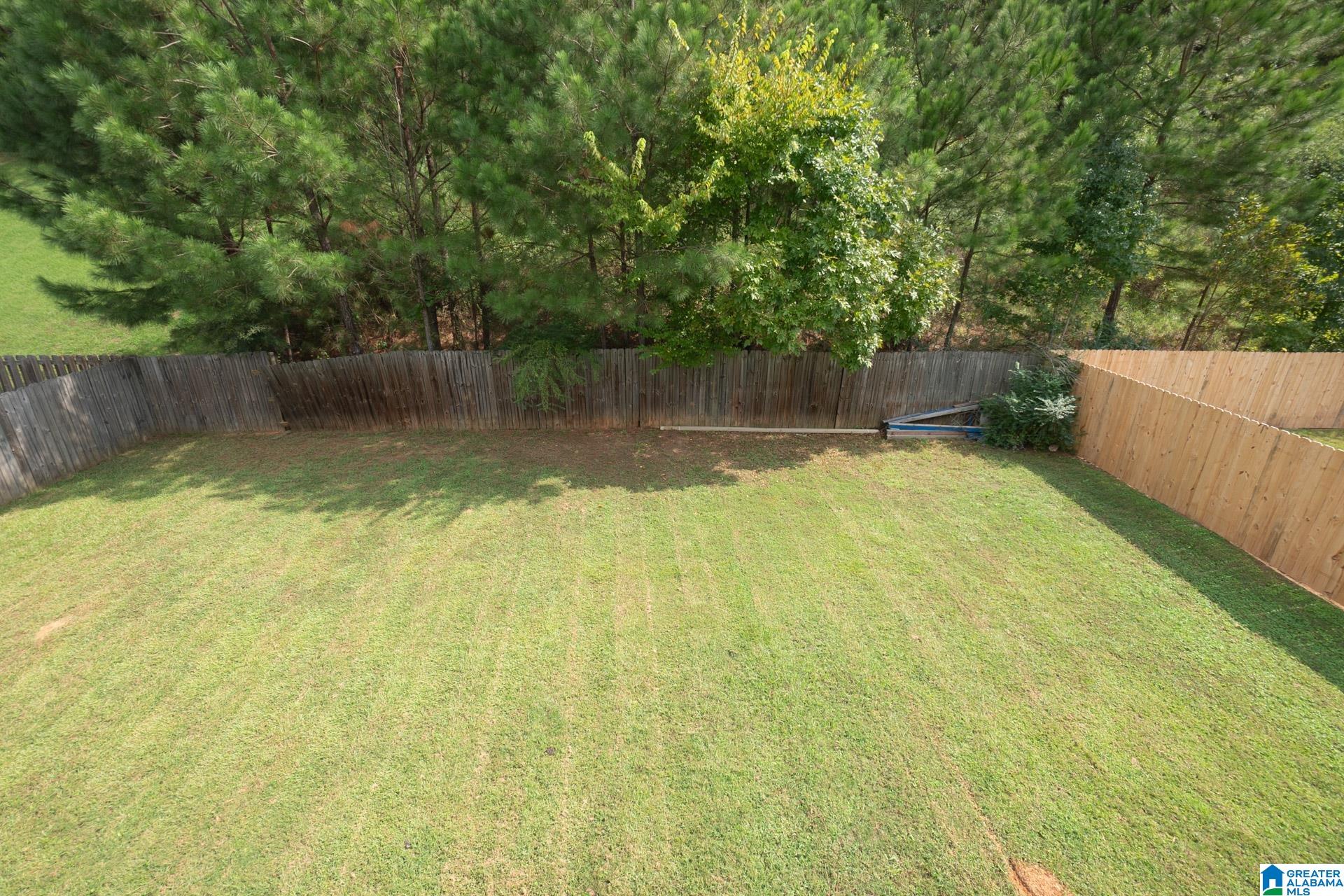 5373 Summerset Way Bessemer, AL 35022 - Photo 3 of 23