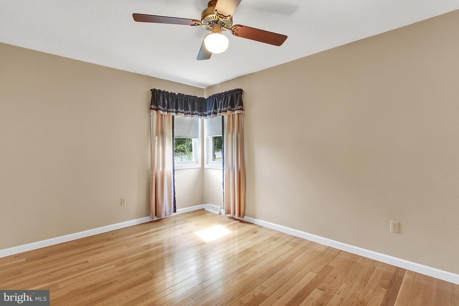 540 Hammond Road York, PA 17406 - Photo 15 of 29 Gallery Image 15