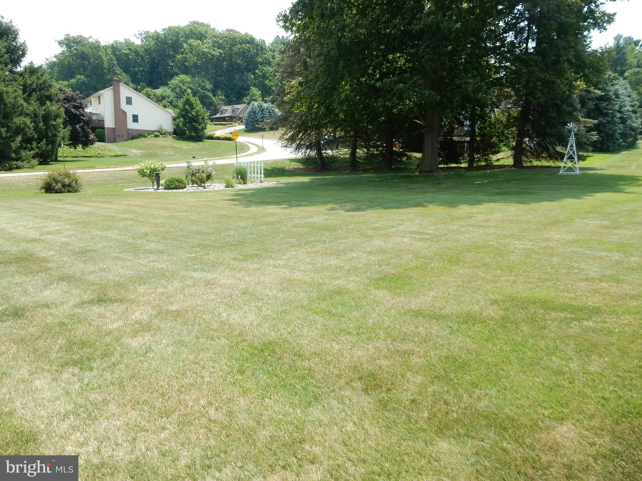 540 Hammond Road York, PA 17406 - Photo 28 of 29 Gallery Image 28