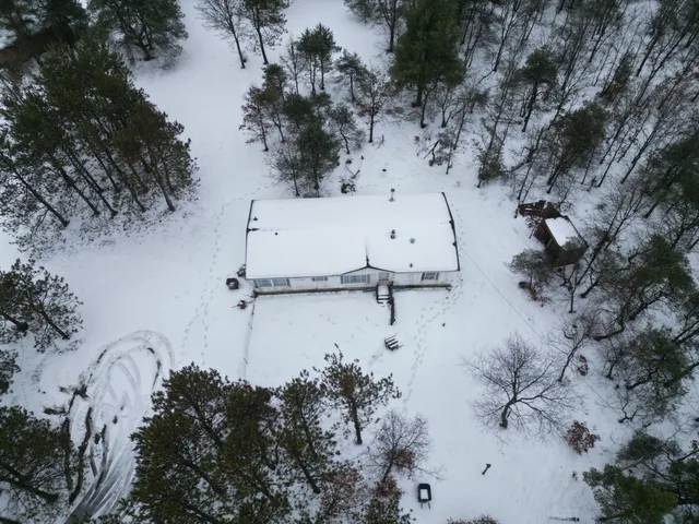 $150,000 | 4901 Brunswick Road, Holton, MI 49425