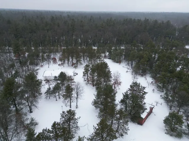 $150,000 | 4901 Brunswick Road, Holton, MI 49425