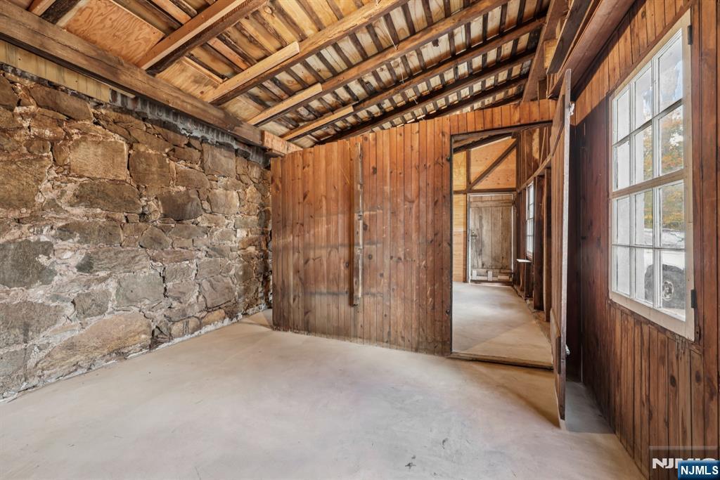 142 Island Road Mahwah, NJ 07430 - Photo 10 of 21