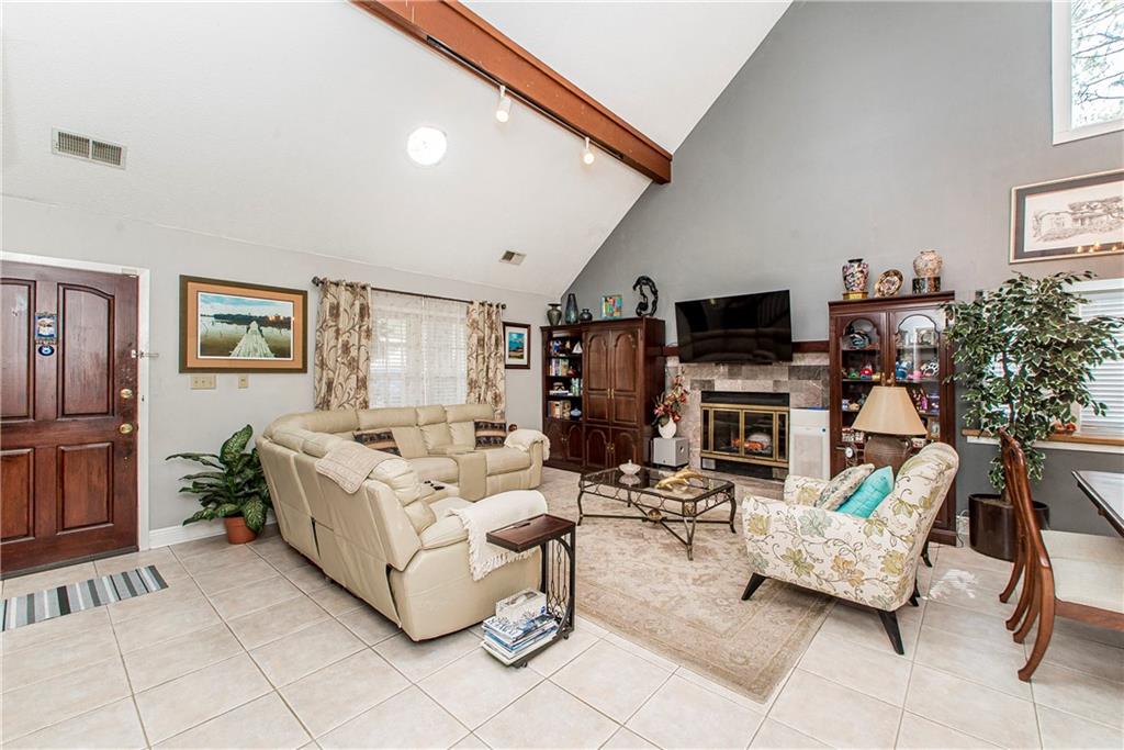 2580 Rue Weller Mandeville, LA 70448 - Photo 3 of 34 Gallery Image 3
