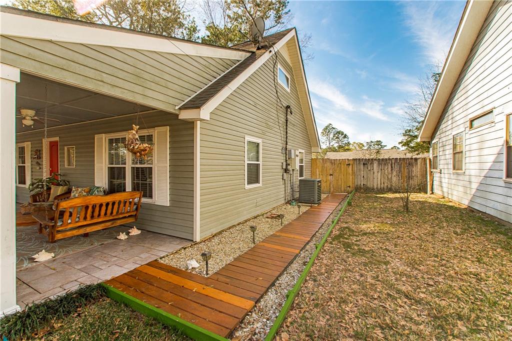 2580 Rue Weller Mandeville, LA 70448 - Photo 31 of 34 Gallery Image 31