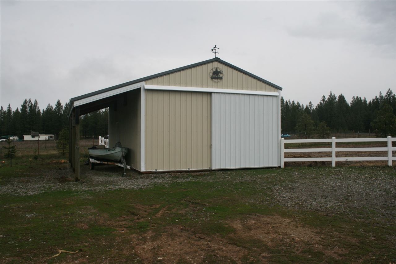 34304 North Madison Road Elk, WA 99009 - Photo 2 of 20