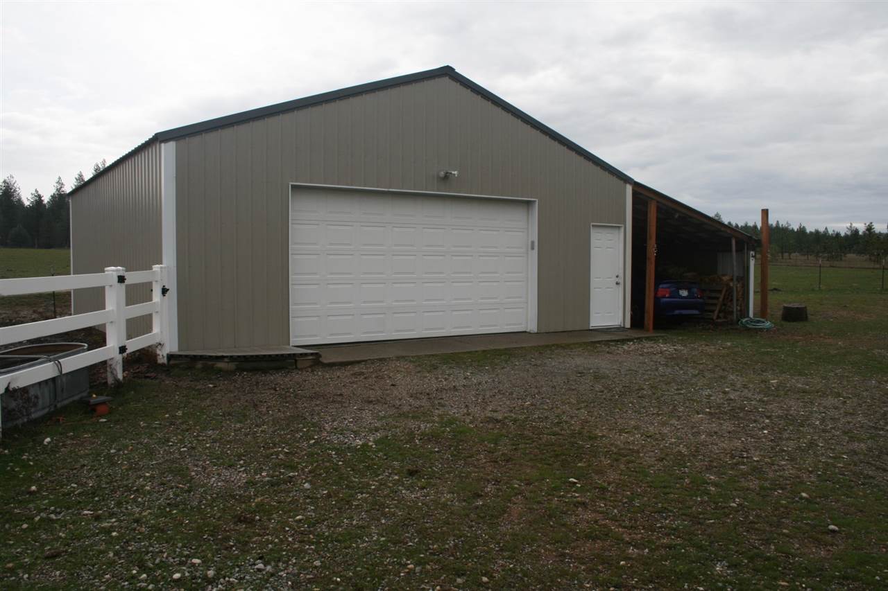 34304 North Madison Road Elk, WA 99009 - Photo 4 of 20