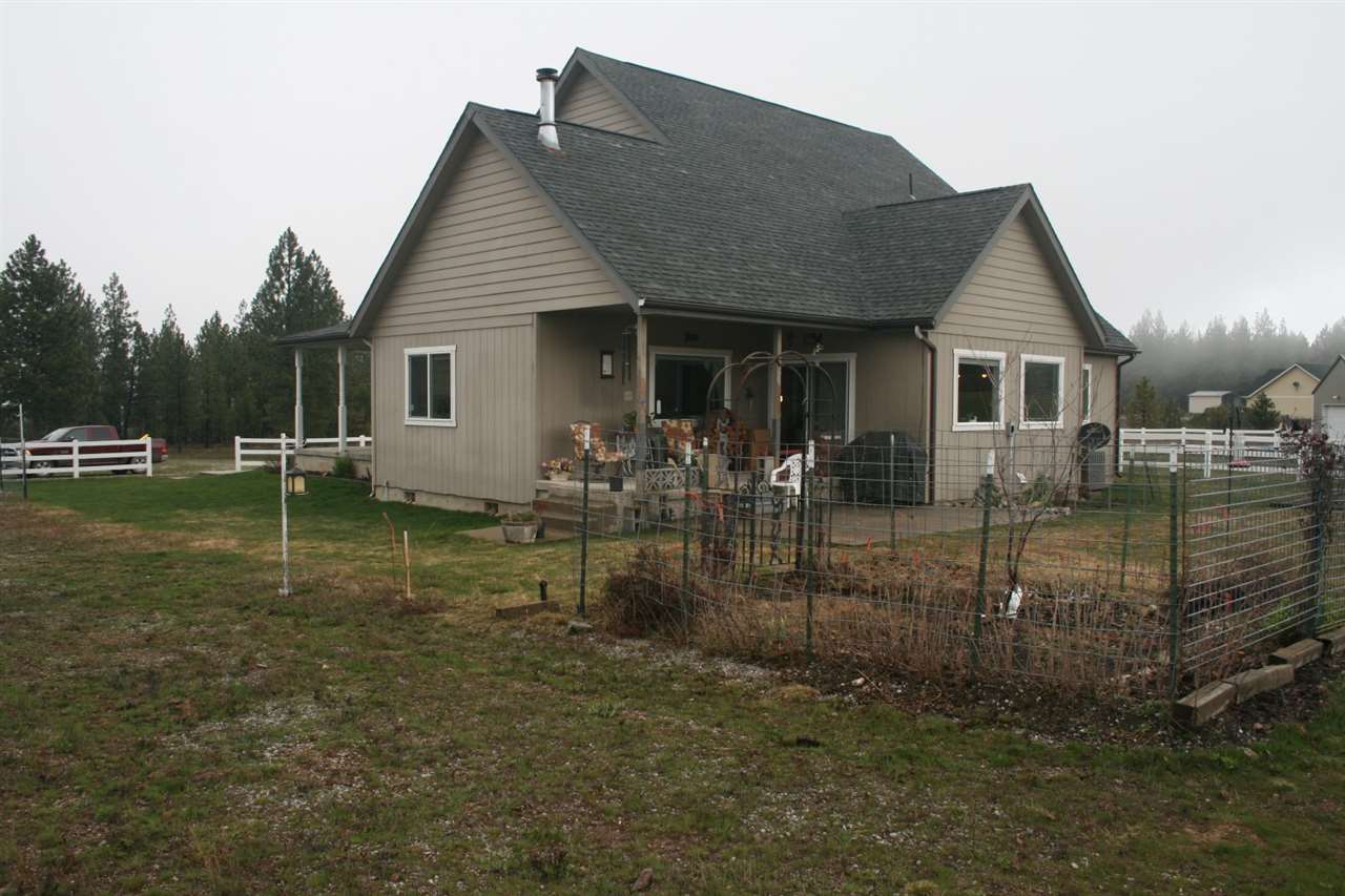 34304 North Madison Road Elk, WA 99009 - Photo 5 of 20