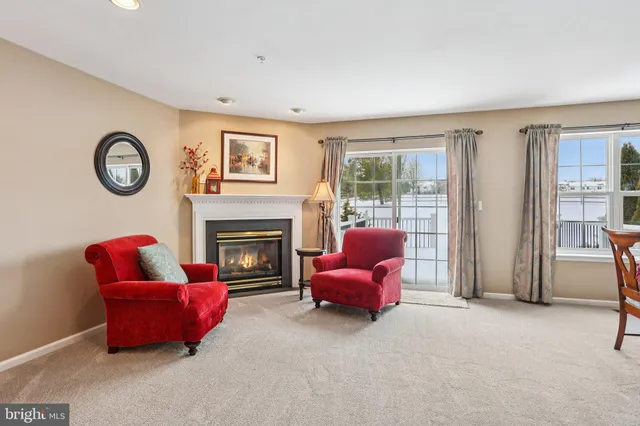 $414,900 | 155 Hampshire Drive, Sellersville, PA 18960