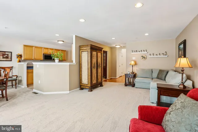 $414,900 | 155 Hampshire Drive, Sellersville, PA 18960