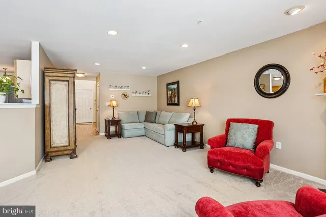 $414,900 | 155 Hampshire Drive, Sellersville, PA 18960