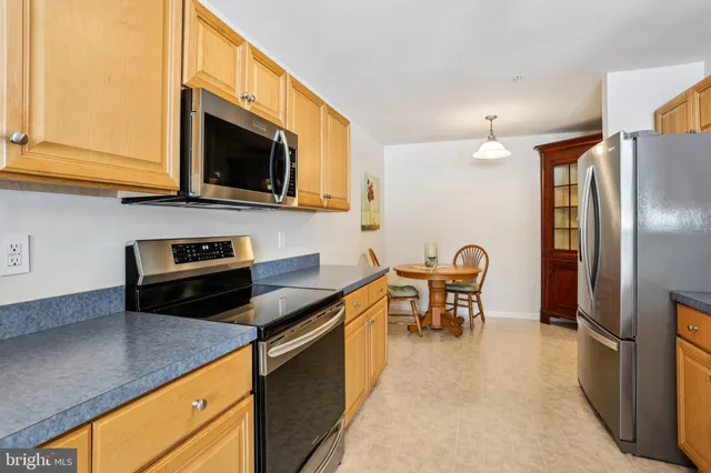 $414,900 | 155 Hampshire Drive, Sellersville, PA 18960