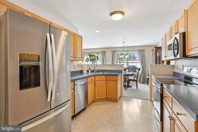 $414,900 | 155 Hampshire Drive, Sellersville, PA 18960