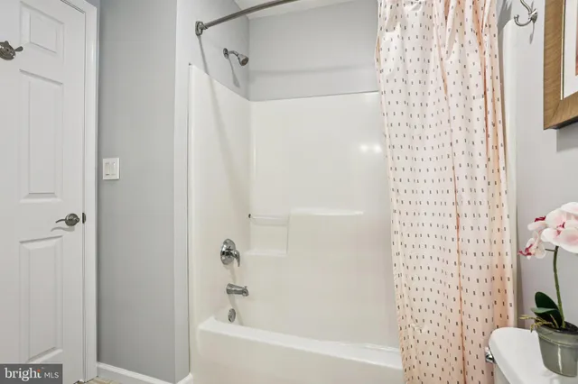 $414,900 | 155 Hampshire Drive, Sellersville, PA 18960