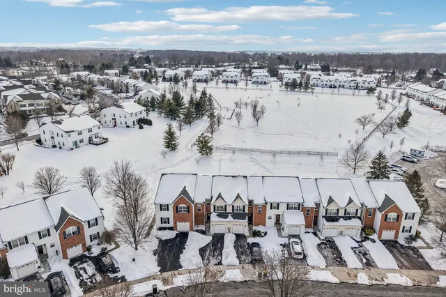 $414,900 | 155 Hampshire Drive, Sellersville, PA 18960