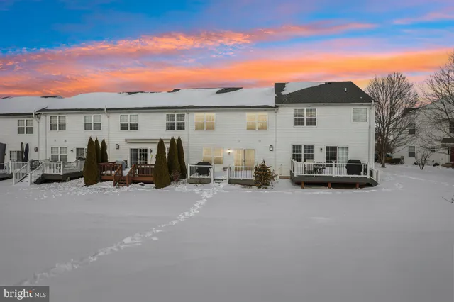 $414,900 | 155 Hampshire Drive, Sellersville, PA 18960