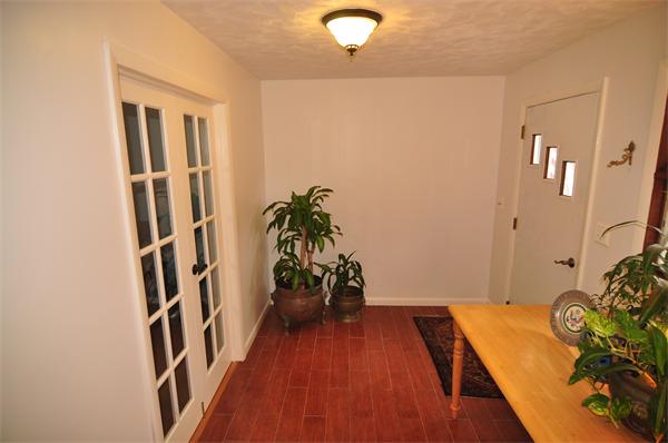 4 Woodhead Road Chelmsford, MA 01824 - Photo 3 of 21
