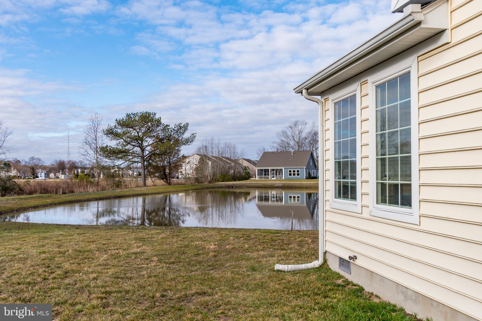 33878 Waterside Drive, Unit 15 Frankford, DE 19945 - Photo 26 of 38 Side view