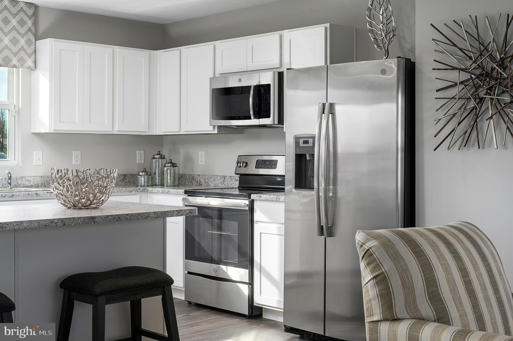 327 Aerator Road Inwood, WV 25428 - Photo 6 of 21 Kitchen