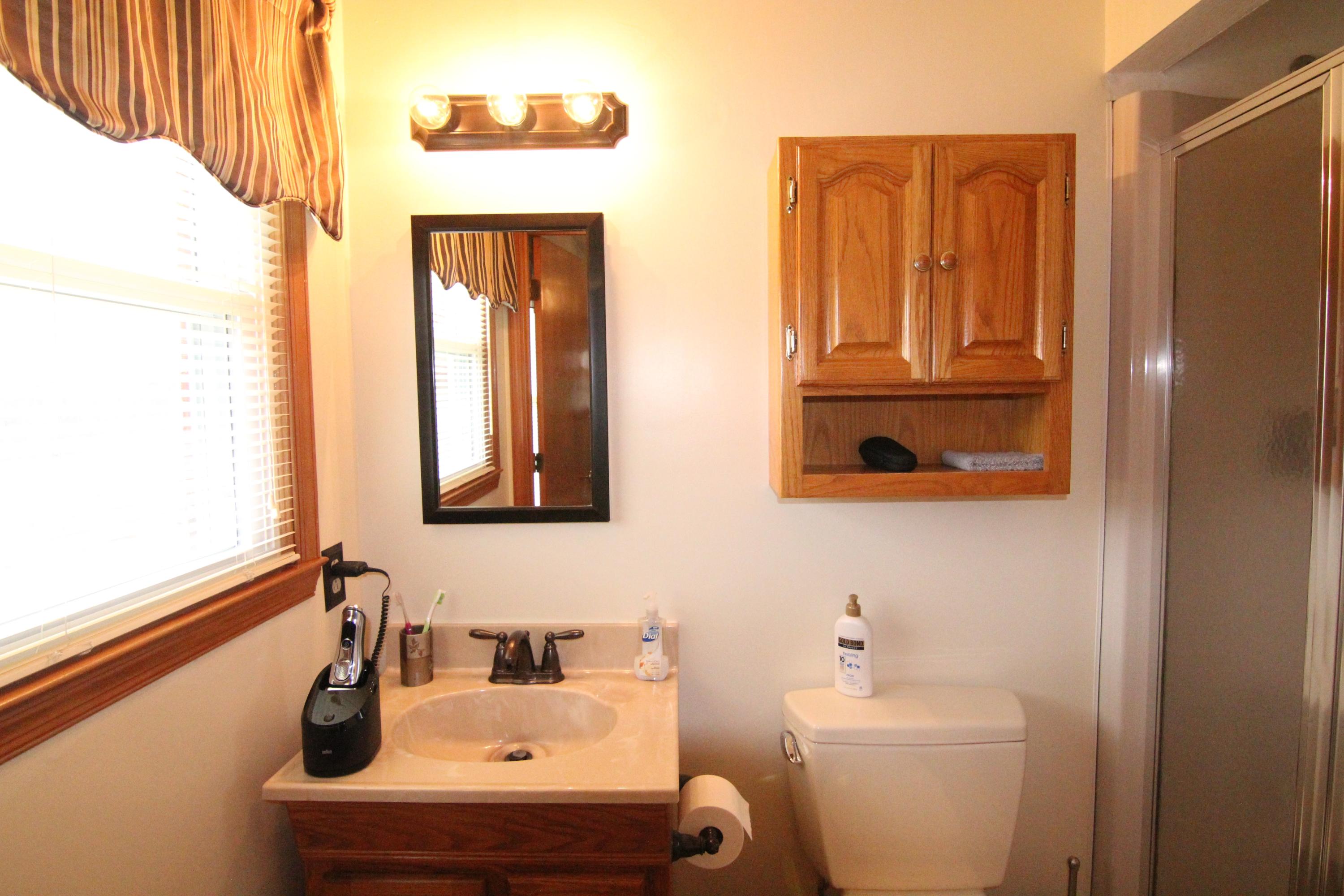 201 Old Brook Road Vinton, VA 24179 - Photo 29 of 44 IMG_1561