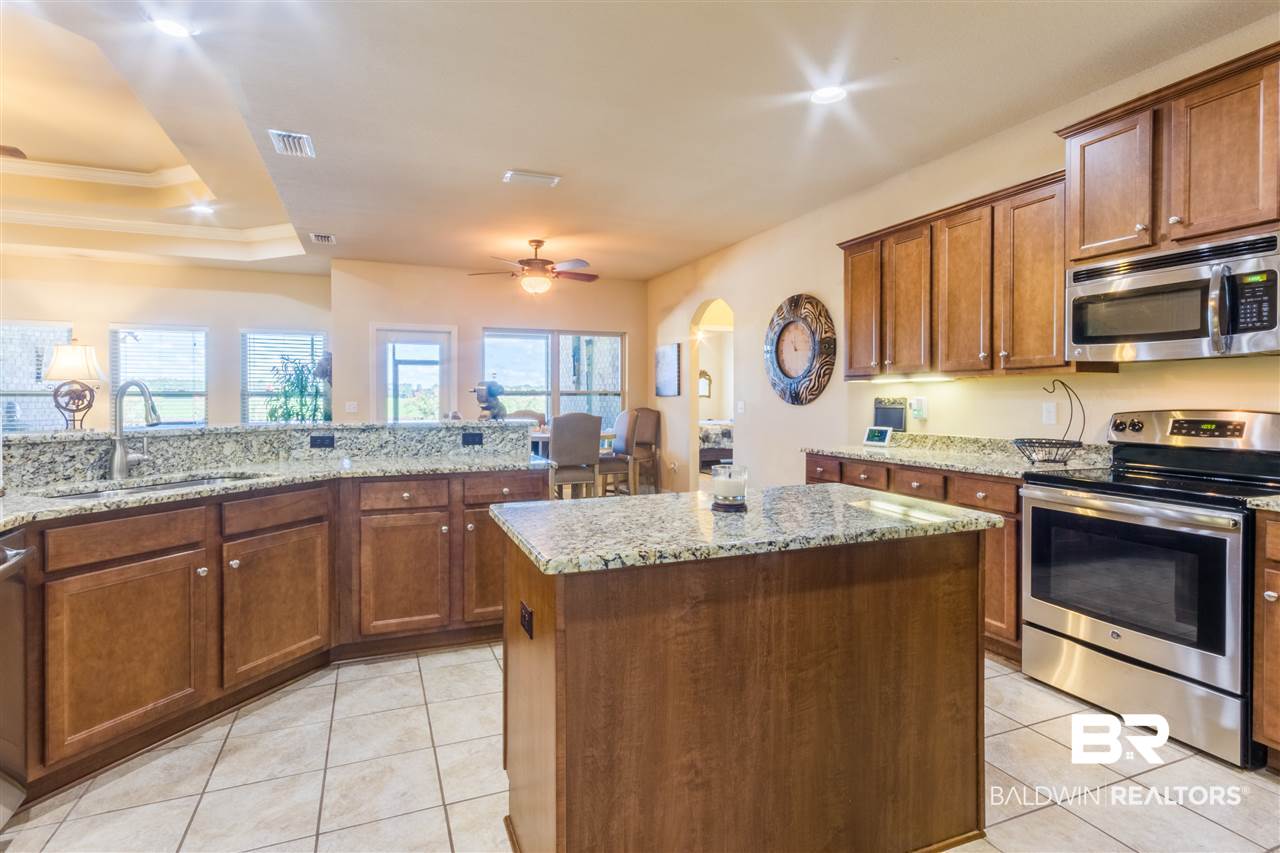 697 Parish Lakes Drive Foley, AL 36535 - Photo 8 of 31 Gallery Image 8