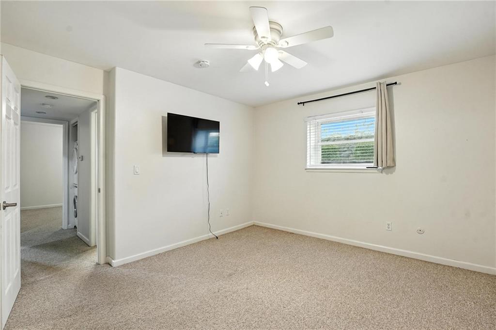 5010 Baltimore Avenue, Unit 106 Kansas City, MO 64112 - Photo 12 of 32