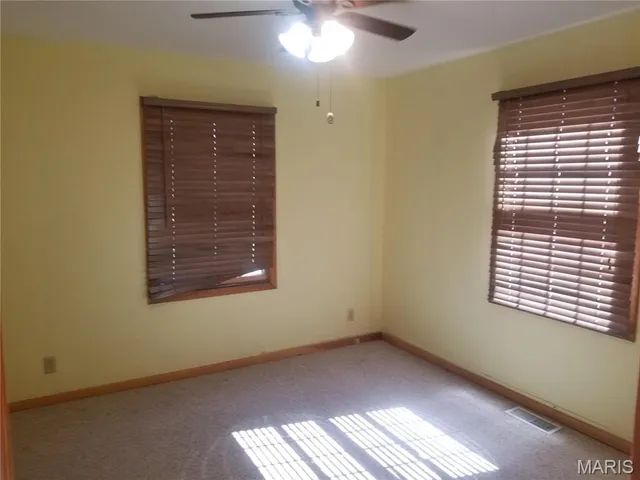 $370,000 | 8774 East Chinquapin Avenue, Effingham, IL 62401