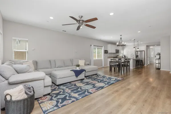 $855,000 | 536 Ventasso Way, Fallbrook, CA 92028