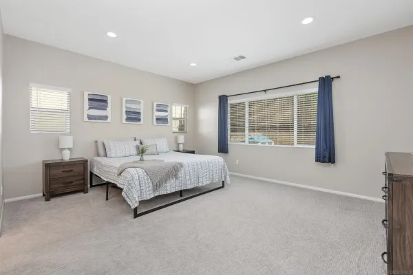 $855,000 | 536 Ventasso Way, Fallbrook, CA 92028