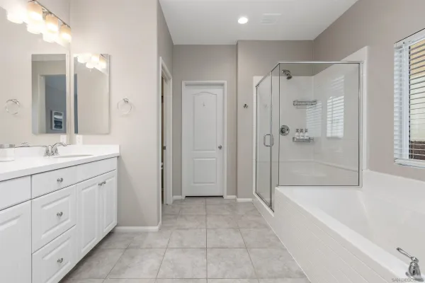 $855,000 | 536 Ventasso Way, Fallbrook, CA 92028