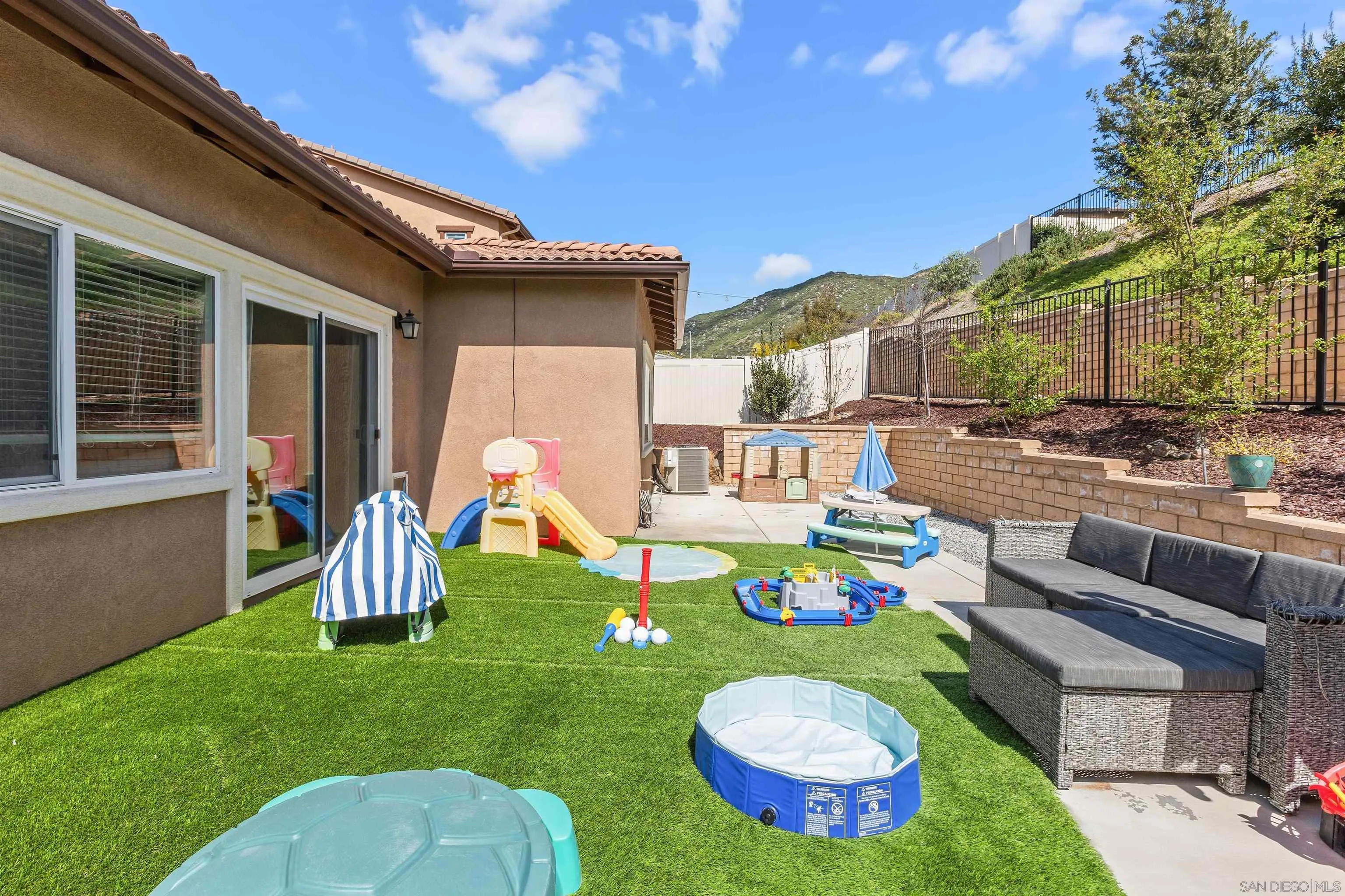 536 Ventasso Way Fallbrook, CA 92028 - Photo 29 of 44