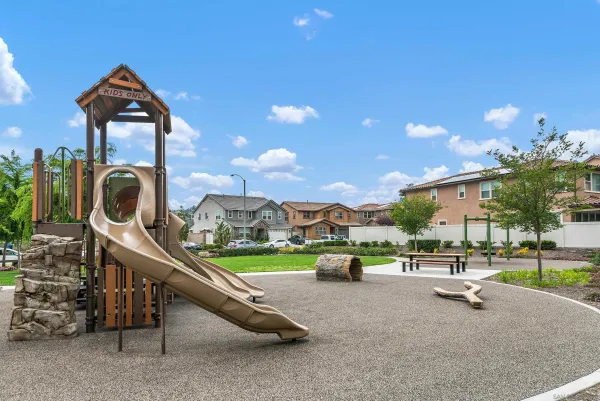 $855,000 | 536 Ventasso Way, Fallbrook, CA 92028