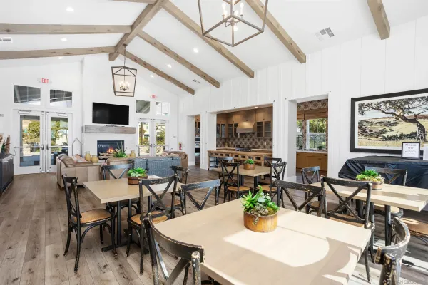 $855,000 | 536 Ventasso Way, Fallbrook, CA 92028