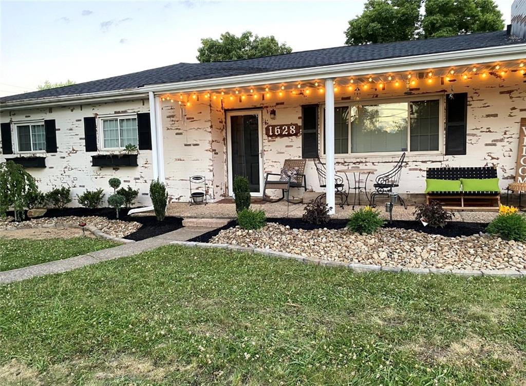 1628 Old Brodhead Road Monaca, PA 15061 - Photo 1 of 32